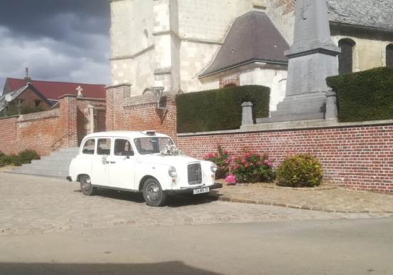 location taxi anglais avec chauffeur voiture de mariage Cambrai so british Londres wedding event evenement